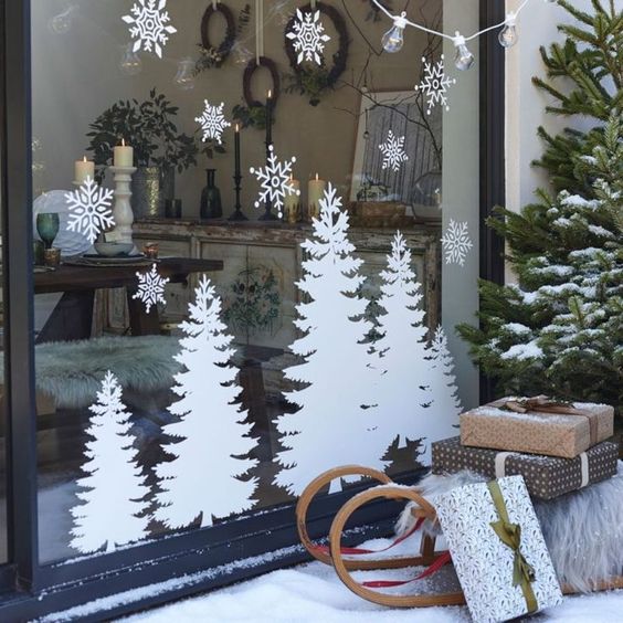karácsonyi kültéri ablak dekoráció