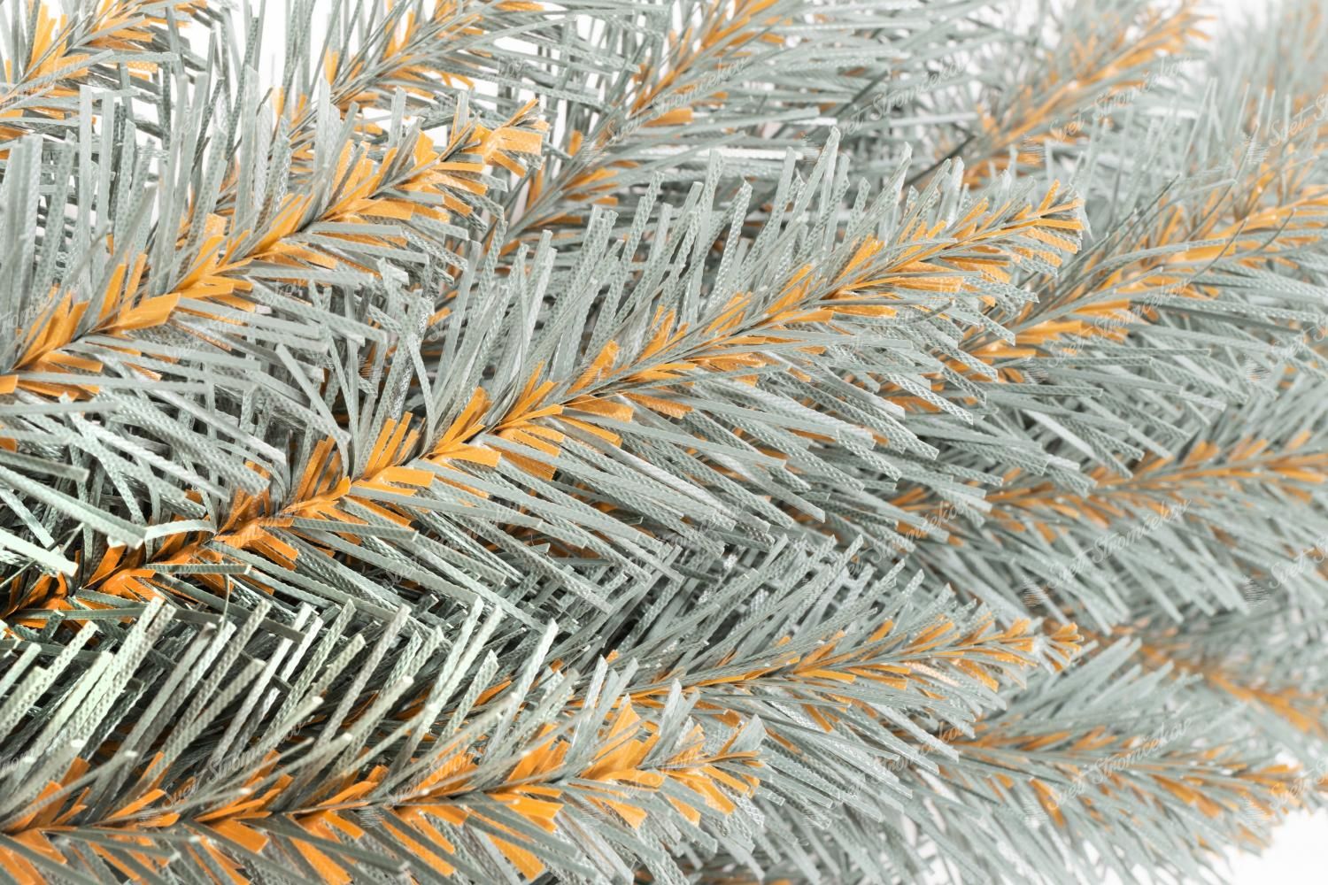 Vianočná girlanda Smrek Strieborný detail ihličia
